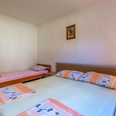 Stunning Apartment In Duce With Wifi Zewnętrze zdjęcie