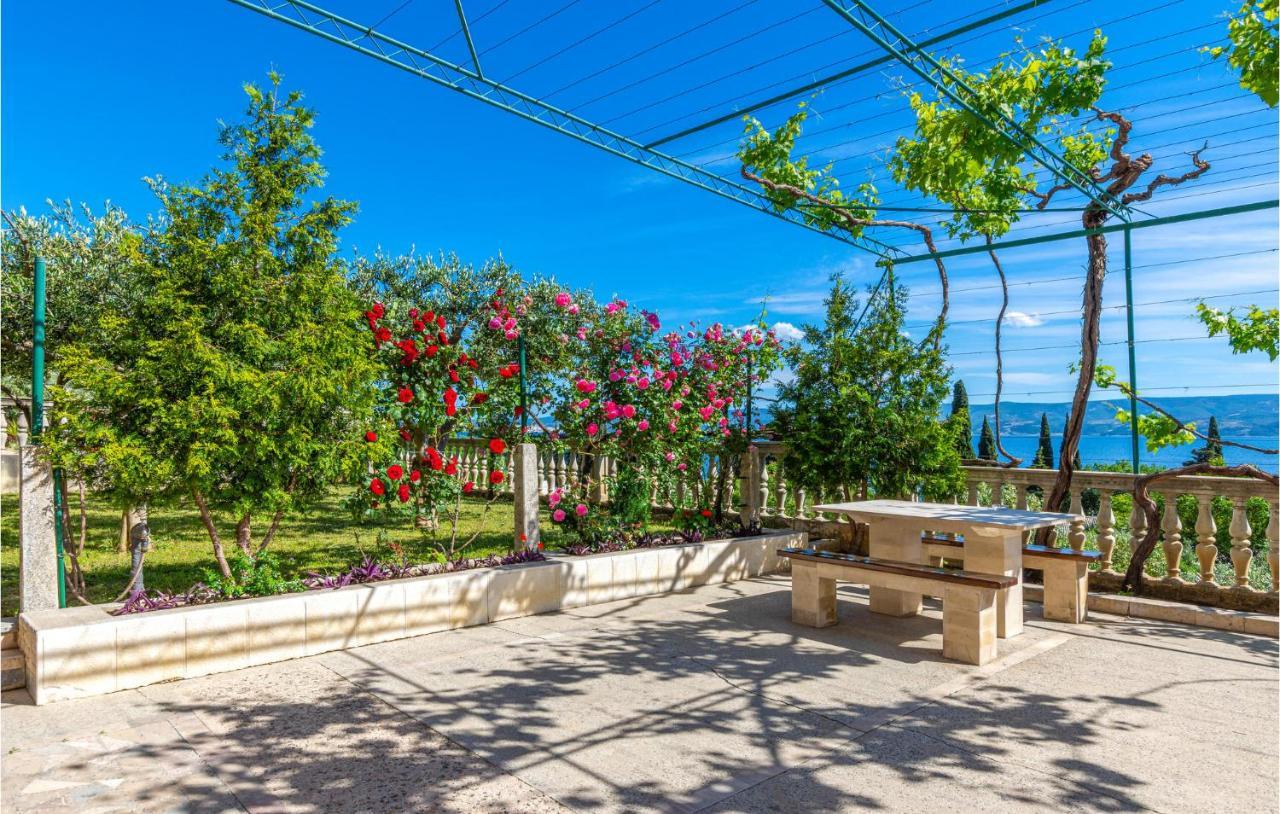 Stunning Apartment In Duce With Wifi Zewnętrze zdjęcie